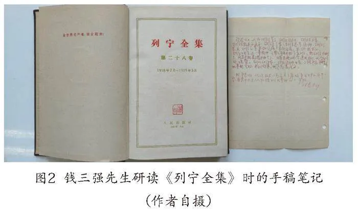 在高校图书馆红色阅读空间重温红色记忆
