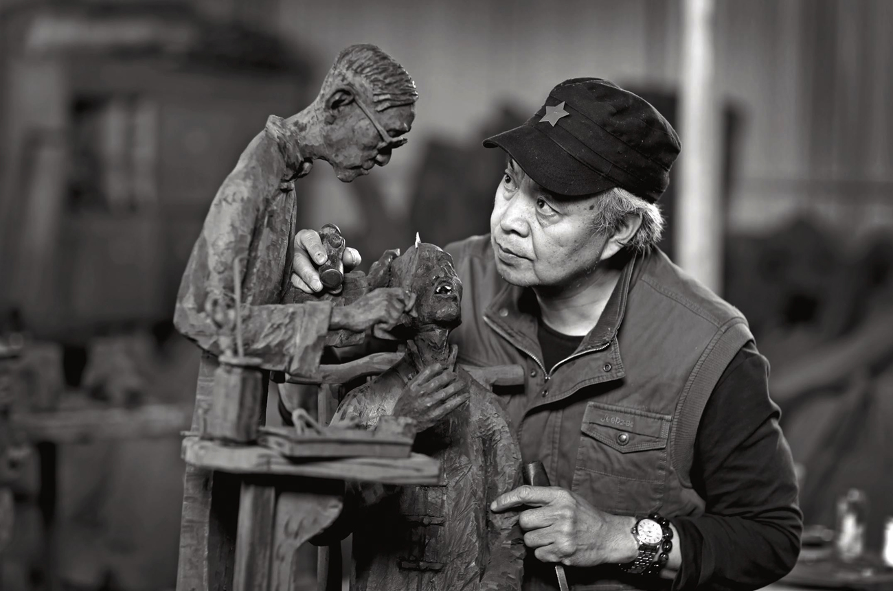 李先海巴魂艺术工作室：木入他三分他入木七分